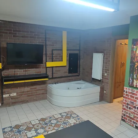 Butik 24 Apartament *